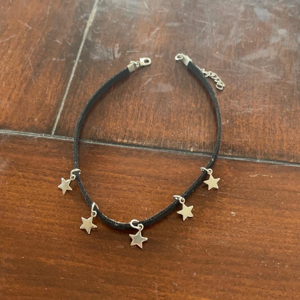 Star choker necklace